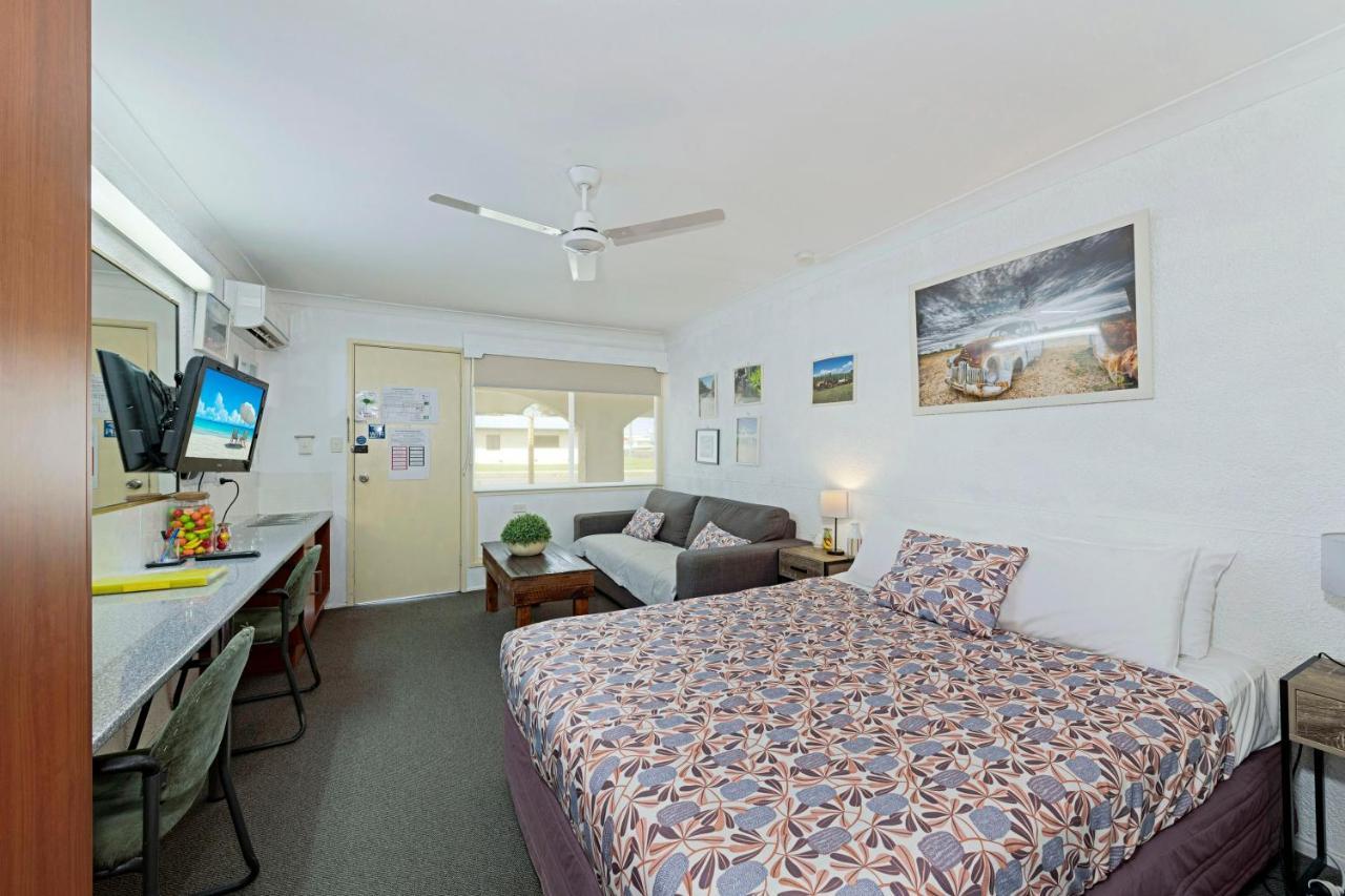 Bundaberg Coral Villa Motor Inn Εξωτερικό φωτογραφία