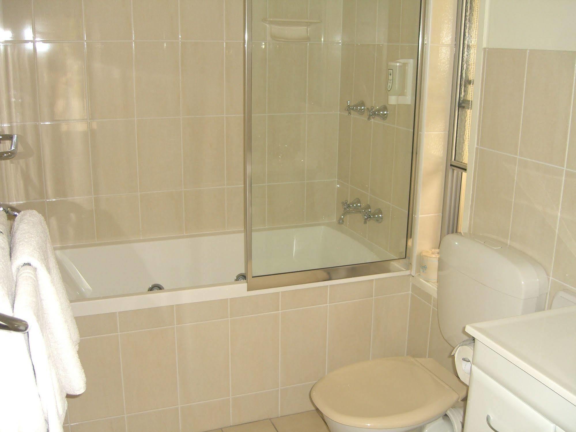 Bundaberg Coral Villa Motor Inn Εξωτερικό φωτογραφία