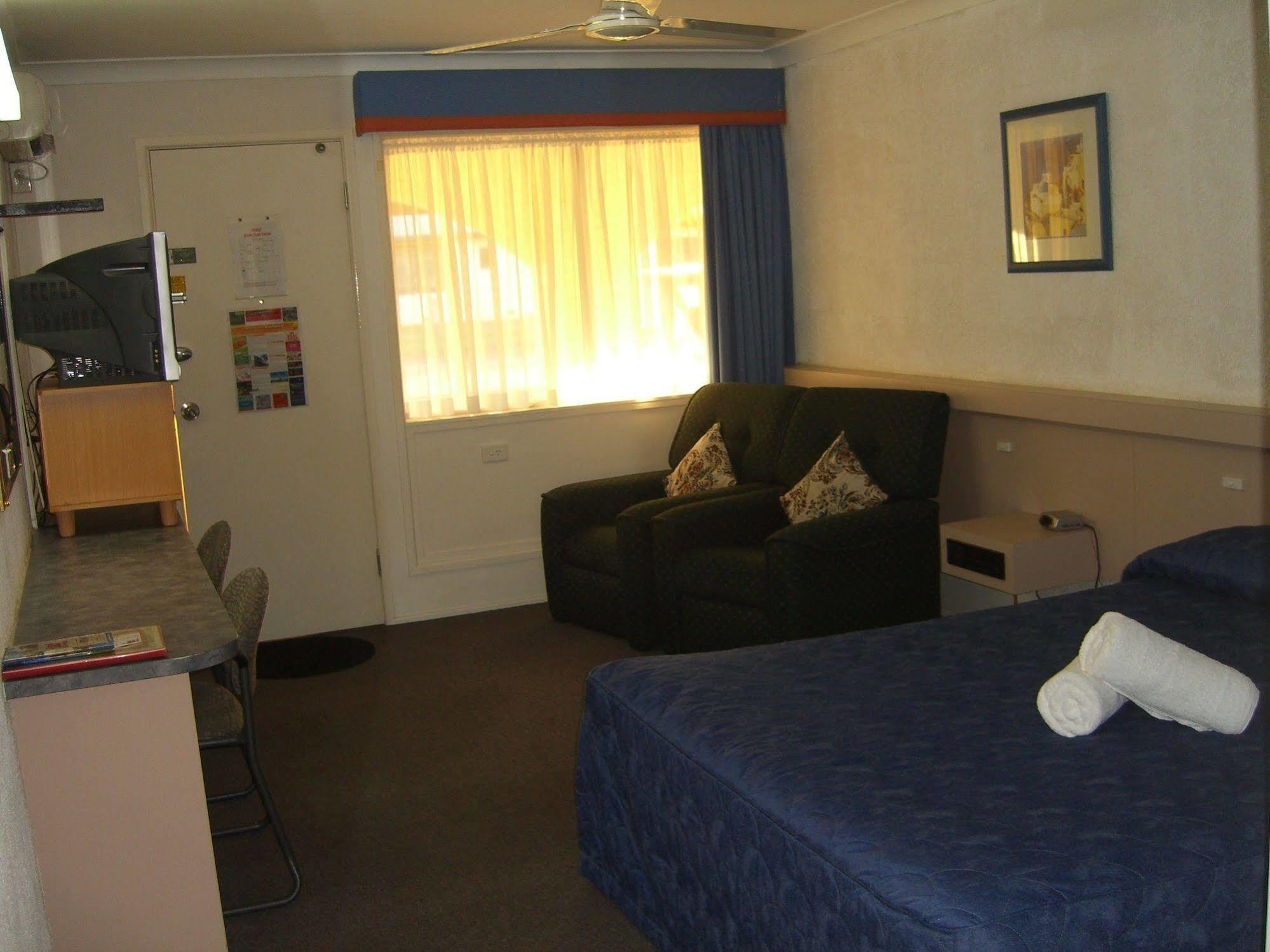 Bundaberg Coral Villa Motor Inn Εξωτερικό φωτογραφία